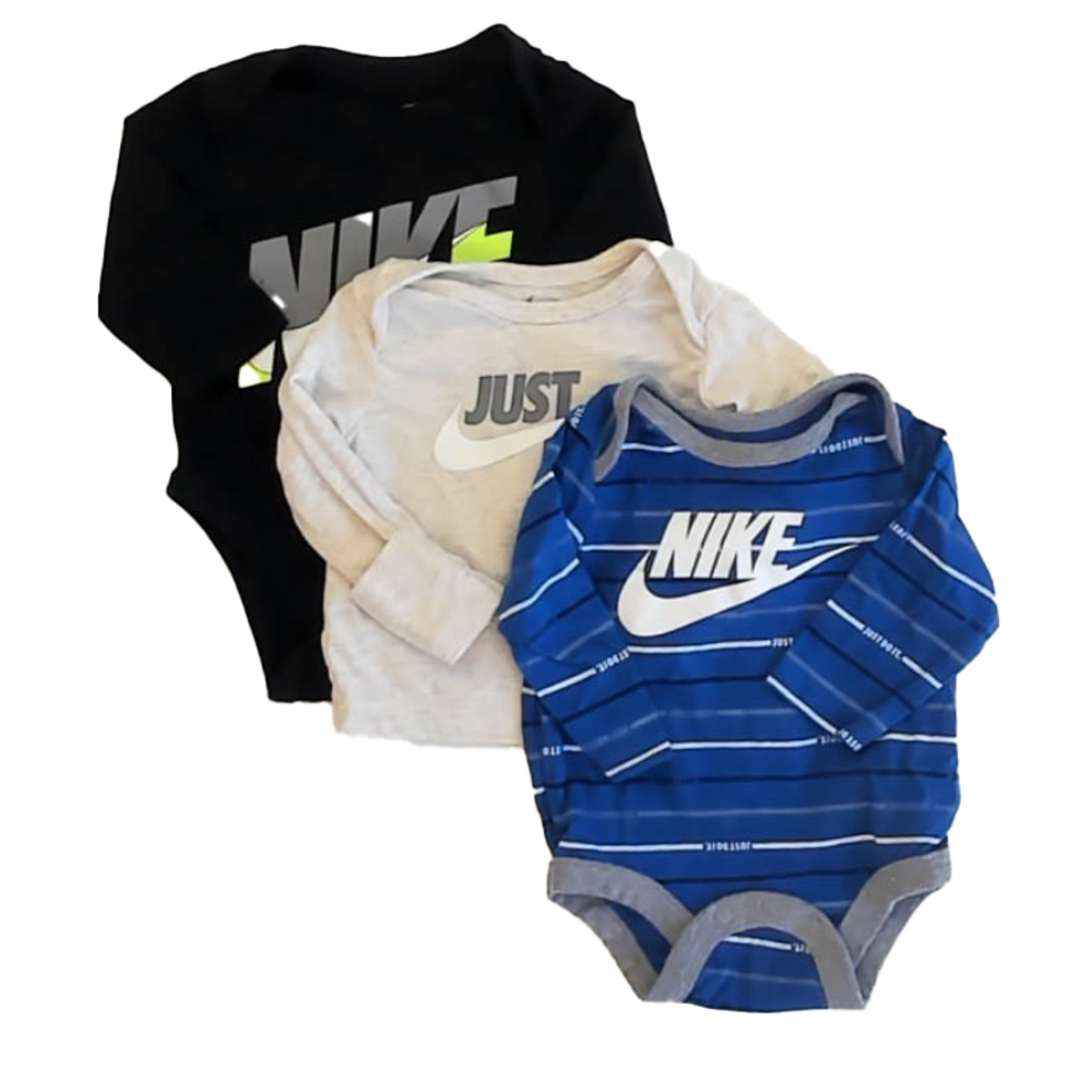Nike Boys Black | Ivory | Blue Onesie size: 3 Months